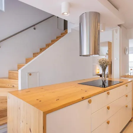 Carcavelos Sunny Retreat By Lovelystay Carcavelos (Lisbon)