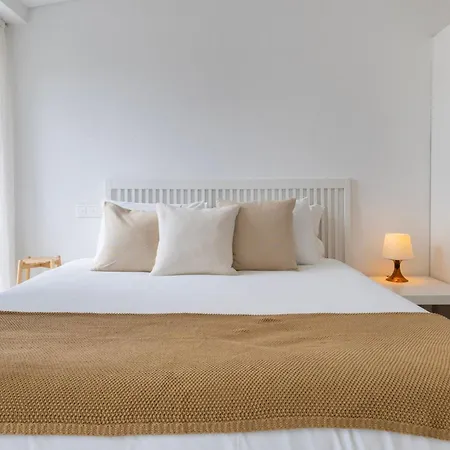 Carcavelos Sunny Retreat By Lovelystay Apartment *