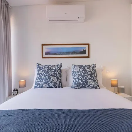 Carcavelos Sunny Retreat By Lovelystay * Carcavelos (Lisbon)