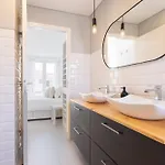 Sunny Retreat By Lovelystay شقة *