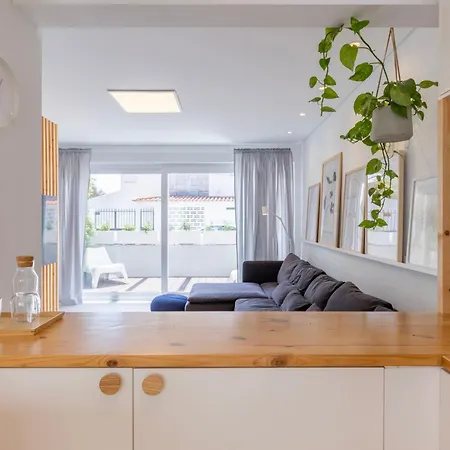 Sunny Retreat By Lovelystay Appartement